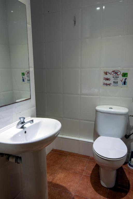 Хостел Residencia Sants Барселона Номер фото